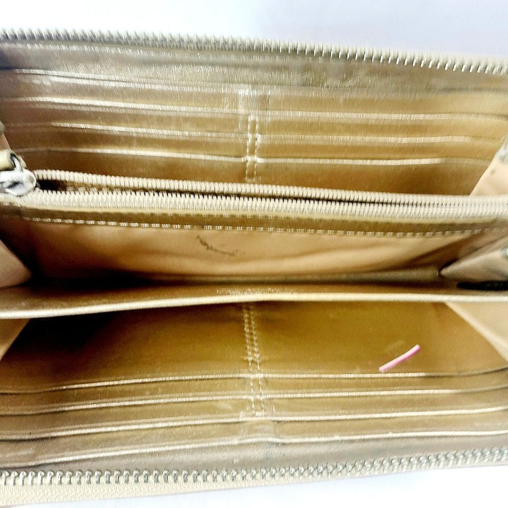 Coach Leather Zippy Wallet - Picture 4 of 6